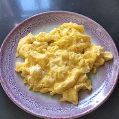 A picture of Fried Eggs.