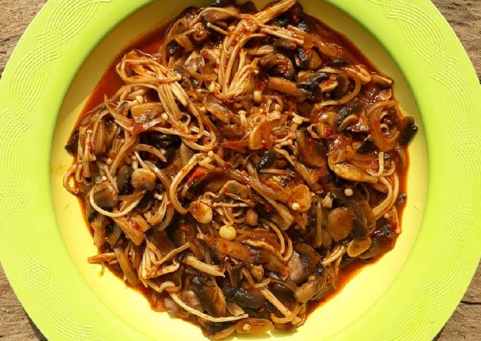 Resep Tumis Pedas Jamur Enoki Dan Jamur Kancing Oleh Cookin Af Ina F