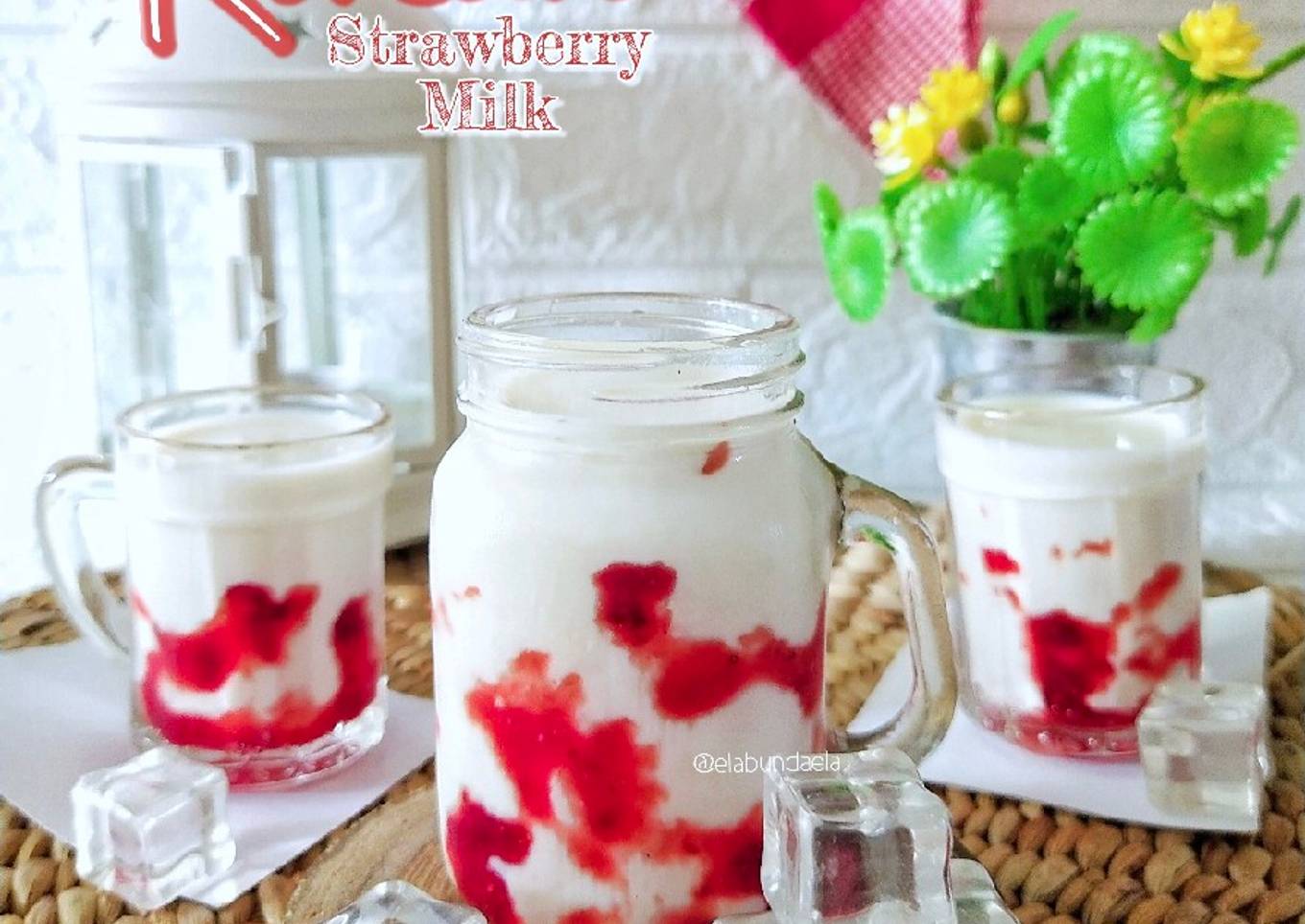 Korean Strawberry Milk