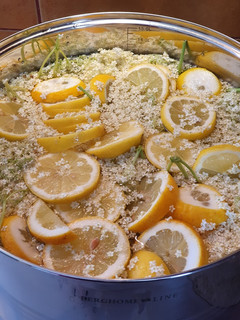 Bodzaszörp recept fotója