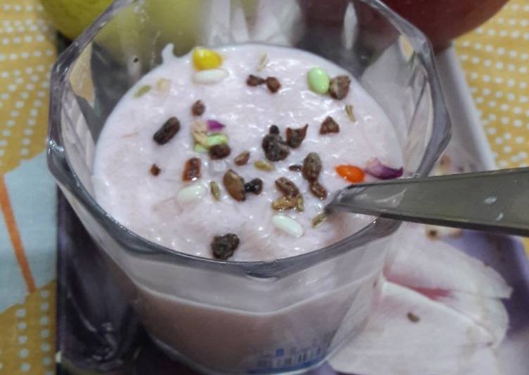 Recipe of Quick Fruity flavoured seviyan kheer