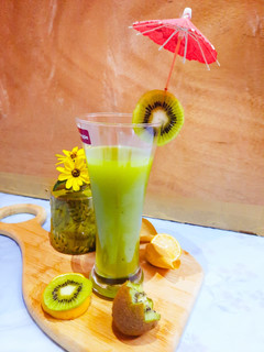 A picture of Kiwi Juice.
