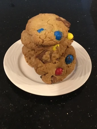 Easy Way Prepare Mega Caramel N&amp;M Chovolate Chunk Cookies the So Delicious Can spoil the tongue