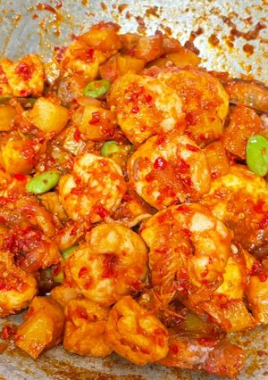Foto resep Balado Kentang Udang Ayam Tahu Telur Pete Rame Kaya Kost-kostan