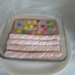 A picture of Refrigerated biscuits cake.