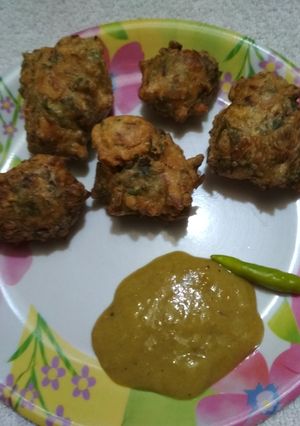 A picture of Pakoda.