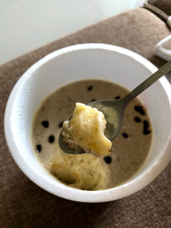 香蕉巧克力豆冰淇淋 的食譜成品照片