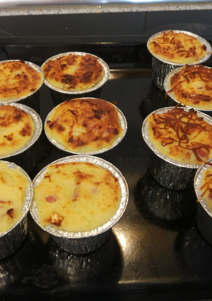 Una foto de Flanes de patata y queso fáciles