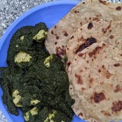 A picture of Palak Paneer.