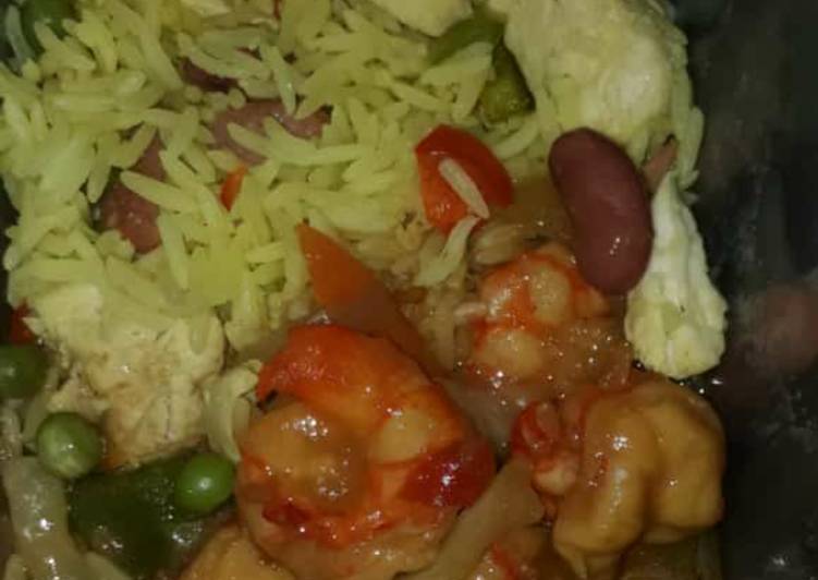 Tasy Curry rice with prawn sauce