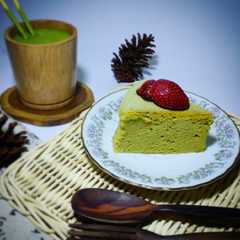 A picture of Cheddar Cheese Cake Matcha.