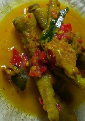 Foto resep Ceker Pedas Bumbu Kuning