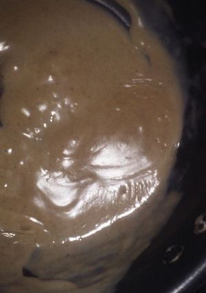 Una foto de Crema de maicena y chocolate súper fácil y rica