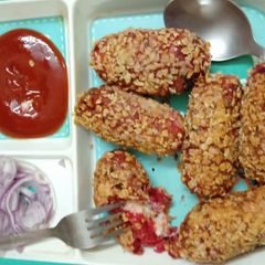 A picture of Veg cutlet.