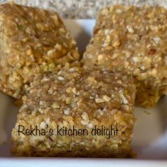 A picture of Peanut fudge (mandavi pak).