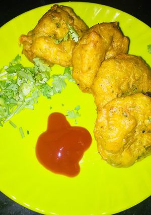 A picture of Besan Aloo tikki.