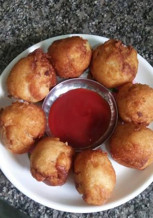 A picture of Veg Bread roll.