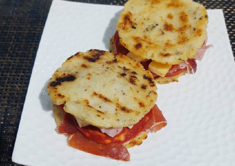 Steps to Prepare Favorite Arepas Rellenas