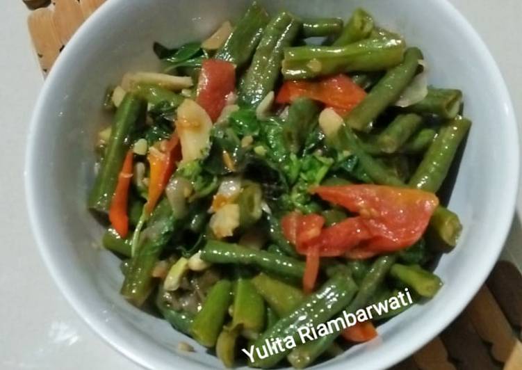 Tumis Kacang Panjang Daun Kemangi