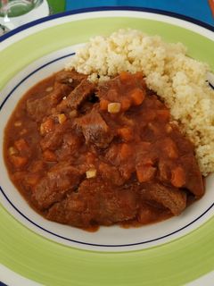 Una foto de Carne en salsa