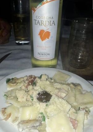 Una foto de Salsa Blanca