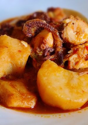 Una foto de Patatas con pulpo