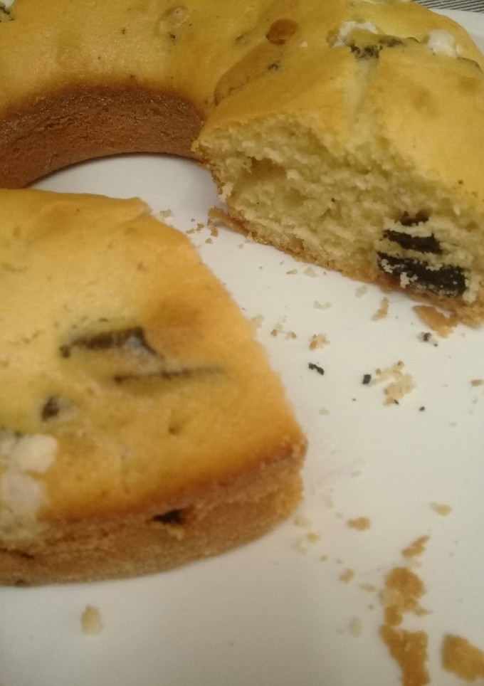 Una foto de Budín de vainilla con Oreos😍