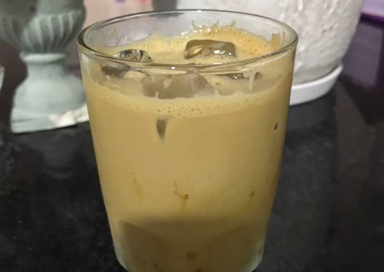 Langkah Mudah untuk Membuat Es Kopi Susu Homemade yang Enak