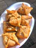 Crispy chicken rangoons