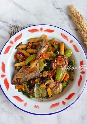 Foto resep Tumis Ikan Asin Peda Jengkol