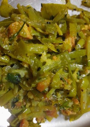লাউ খোসা ছেঁচকি(Lau Khosa chenchki recipe in Bengali) রেসিপির প্রধান ছবি