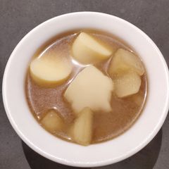 A picture of Radish and Egg Tofu Miso Soup.