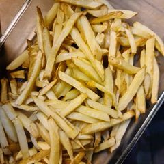 A picture of Air fryer chips.