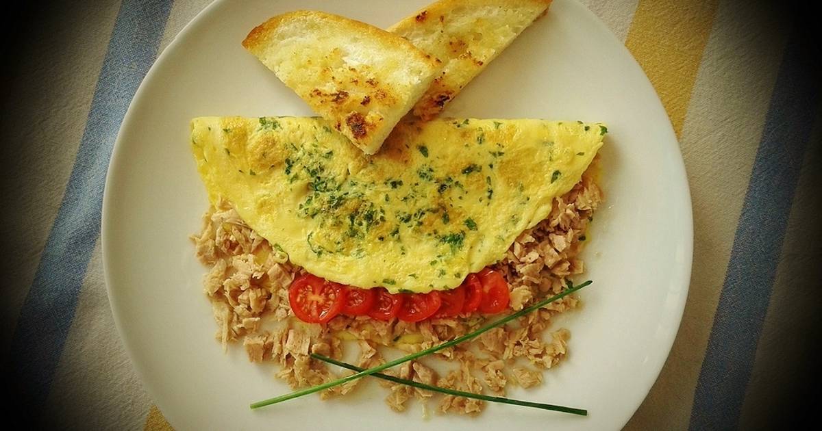 Tortilla a la francesa rellena de atún claro Receta de josevillalta