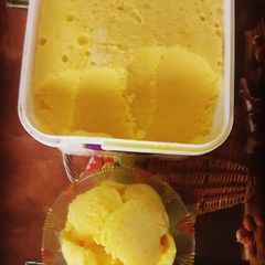 A picture of Mango Ice Cream.