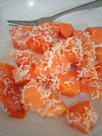 Langkah Mudah untuk Membikin Resep  Salad Pepaya Simple yang Bisa Manjain Lidah, Enak Banget