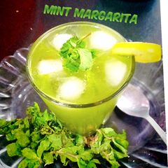 A picture of Mint margarita.