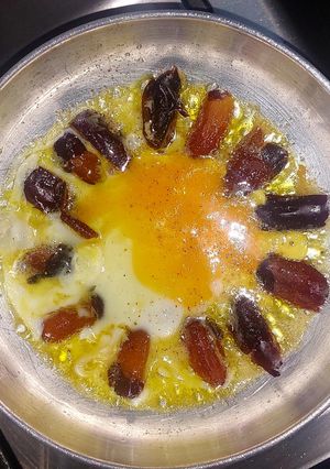 عکسی از دستور تخم مرغ خرمایی (قیساوا)
