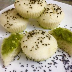 A picture of Savory muffins.