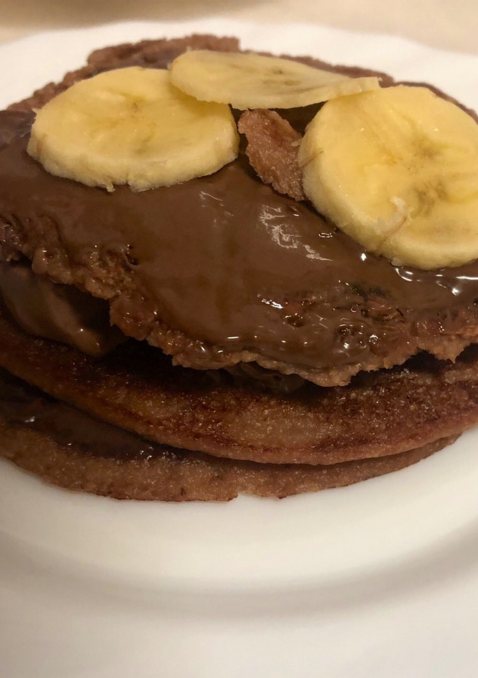 Una foto de Tortitas de avena y plátano 🍌