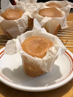 杏仁粉紙包蛋糕 的食譜成品照片