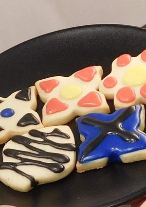 Una foto de Glasa real o Royal icing