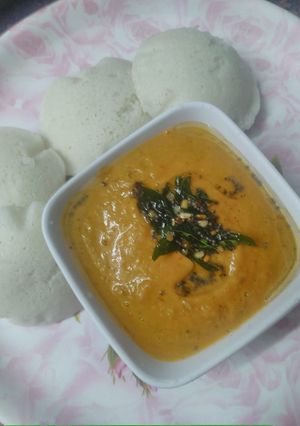 பீர்க்கங்காய் தக்காளி சட்னி (Peerkangaai Thakaali Chutney recipe in tamil) செய்முறை முக்கிய புகைப்படம்