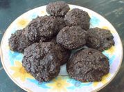 Una foto de galleta con harina de algarroba