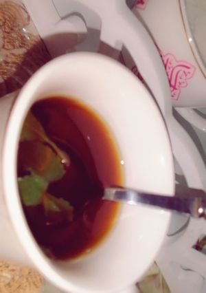صورة لوصفة شاهي احمر بالنعناع 💚❤️ 🤤😋