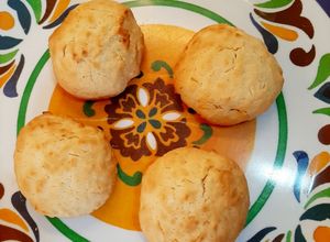 Una foto de Galletas de coco 🍪🥥 en freidora de aire