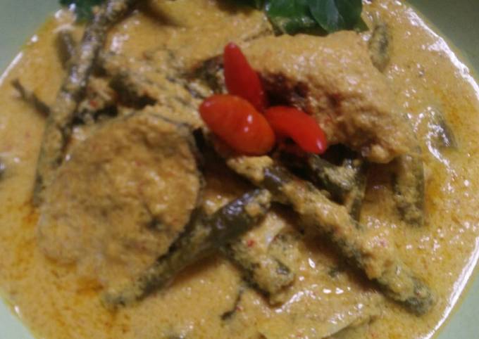 Gulai ikan tongkol kacang panjang