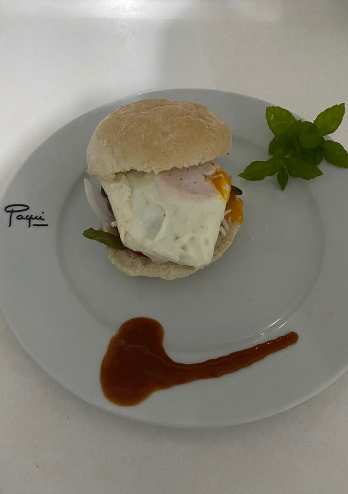 Una foto de Hamburguesa completa 🍔