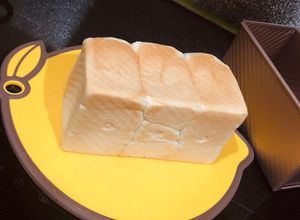 Hình của món Bánh mì gối.