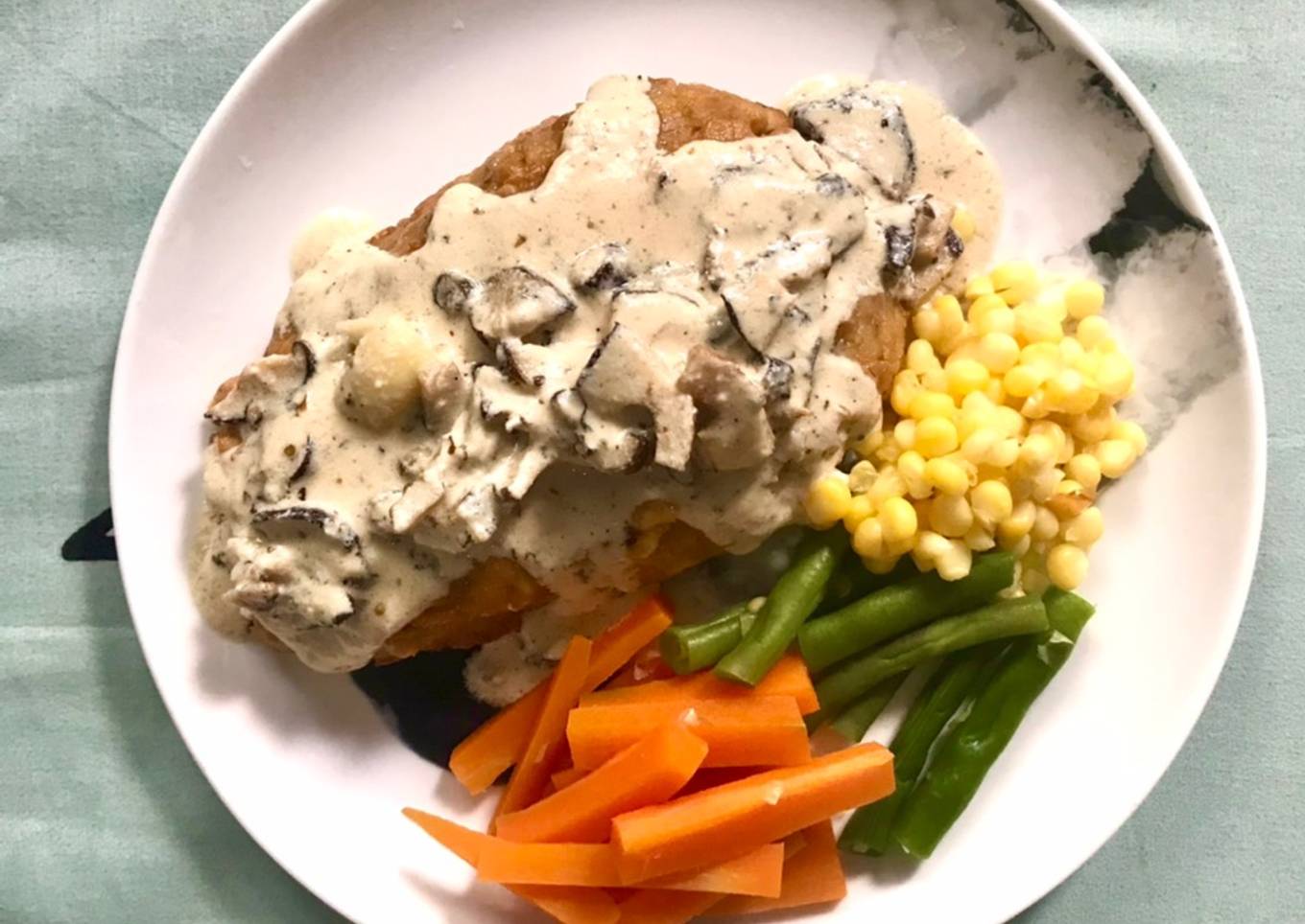 Steak Tempe With Mushroom Sauce